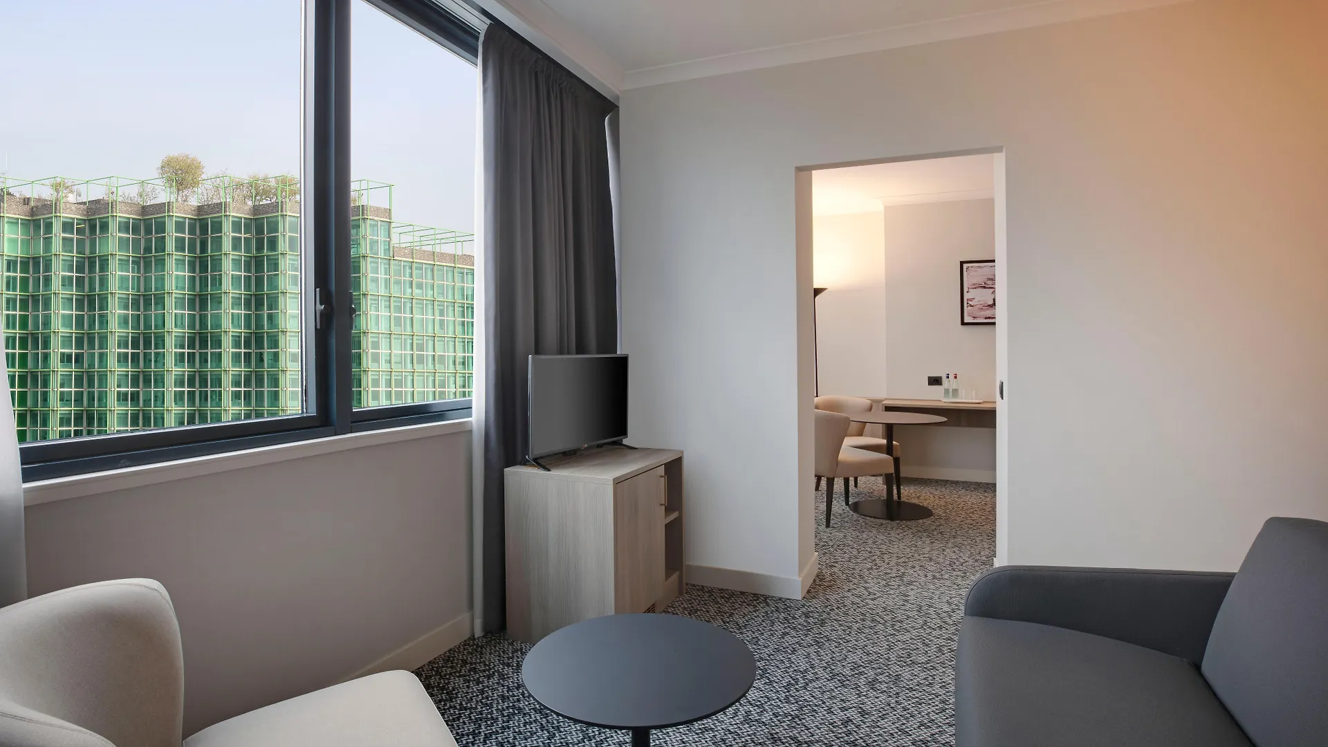 מלון סאן דונאטו מילאנזה Crowne Plaza Milan Linate By Ihg