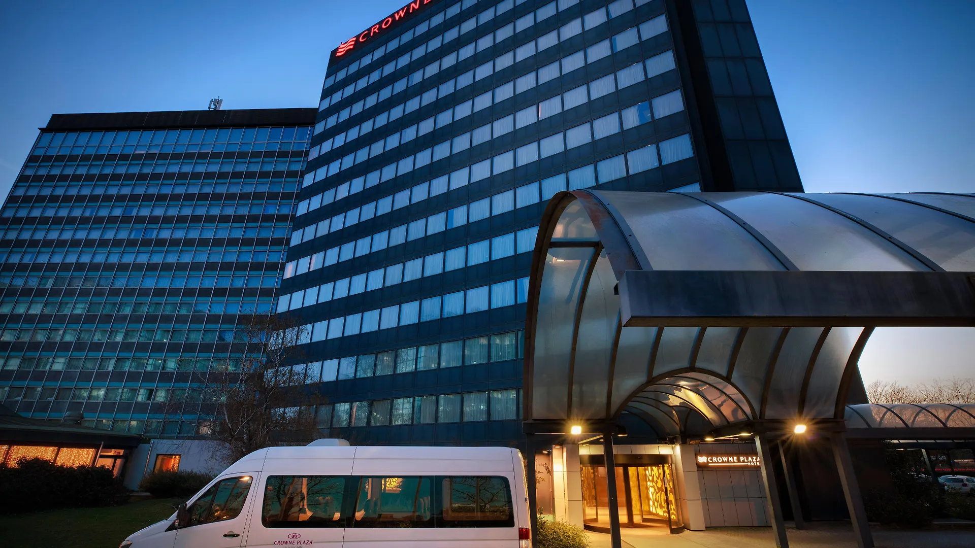 מלון סאן דונאטו מילאנזה Crowne Plaza Milan Linate By Ihg 4*,  איטליה
