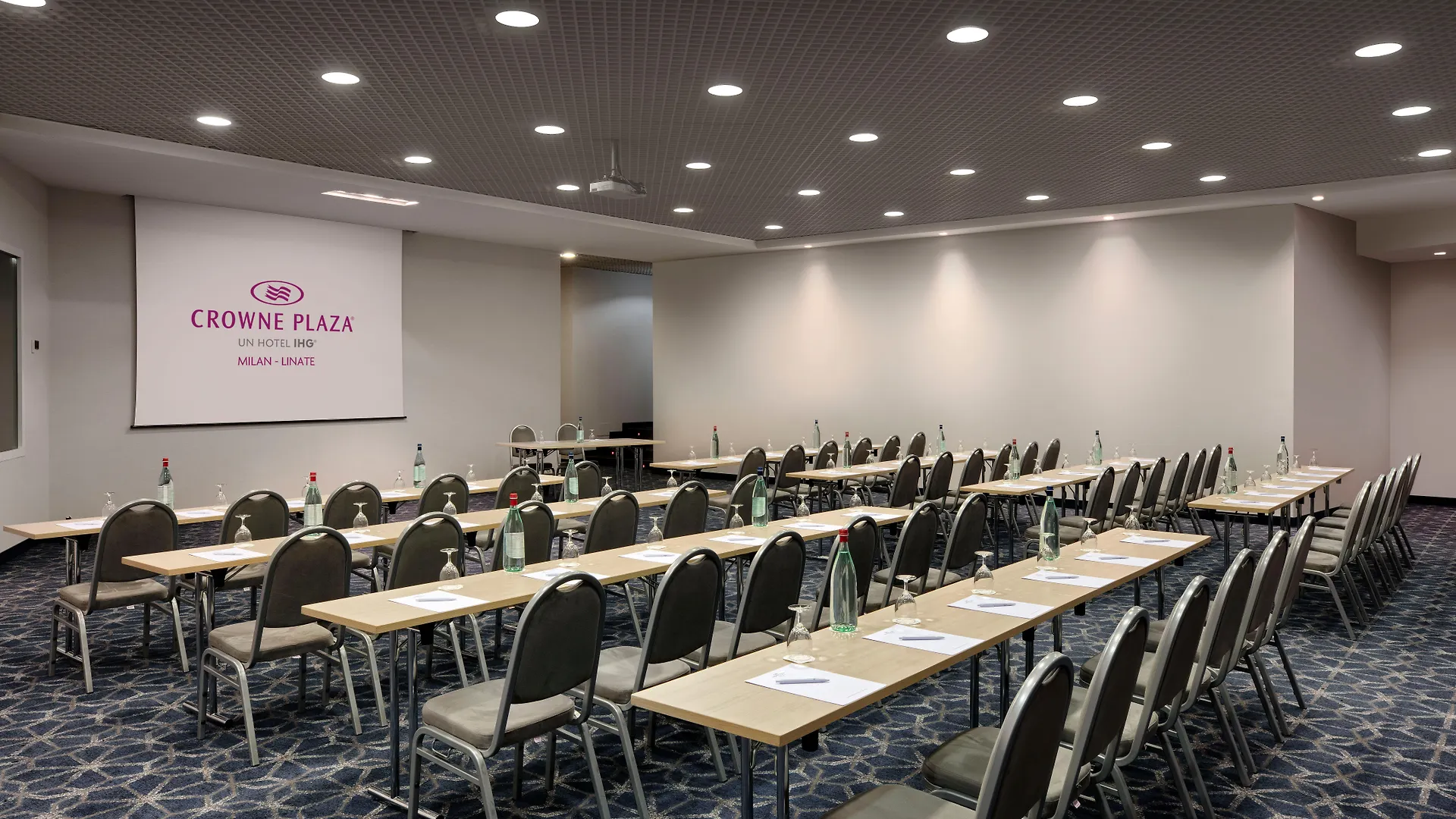 מלון סאן דונאטו מילאנזה Crowne Plaza Milan Linate By Ihg
