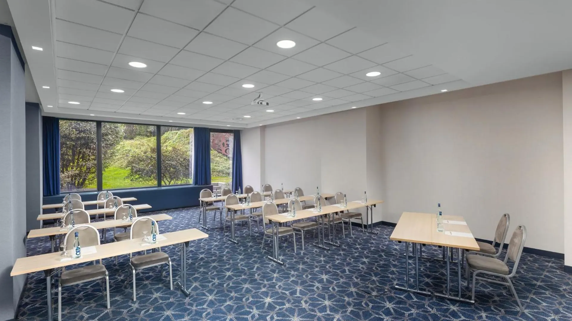 מלון סאן דונאטו מילאנזה Crowne Plaza Milan Linate By Ihg איטליה