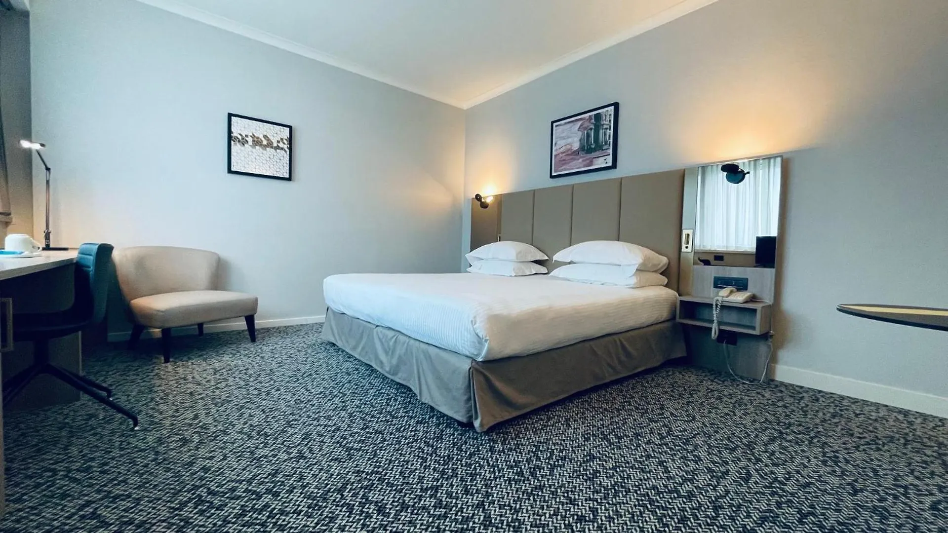 ****  Crowne Plaza Milan Linate By Ihg Hotel San Donato Milanese Italy