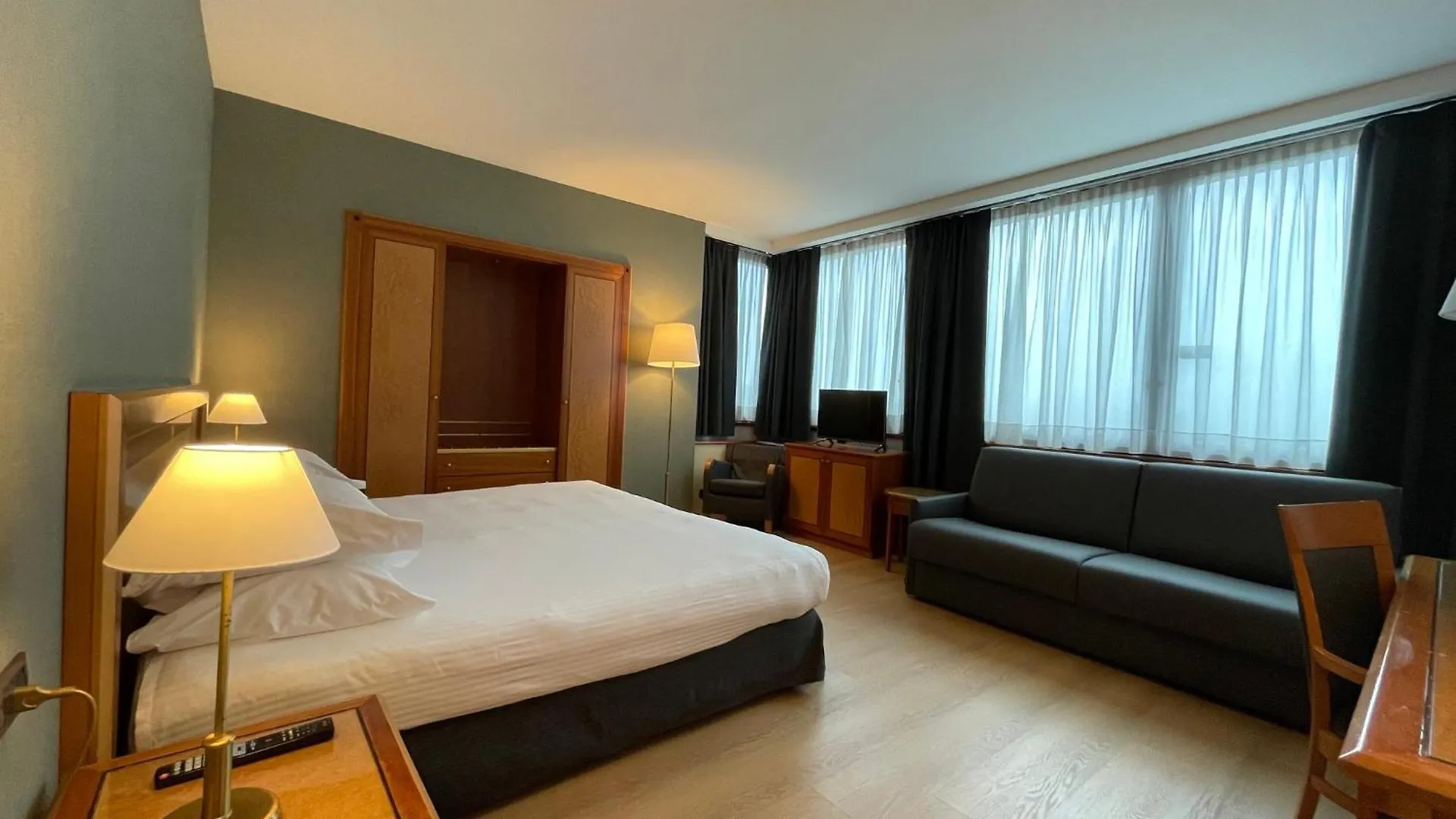 ****  מלון סאן דונאטו מילאנזה Crowne Plaza Milan Linate By Ihg איטליה