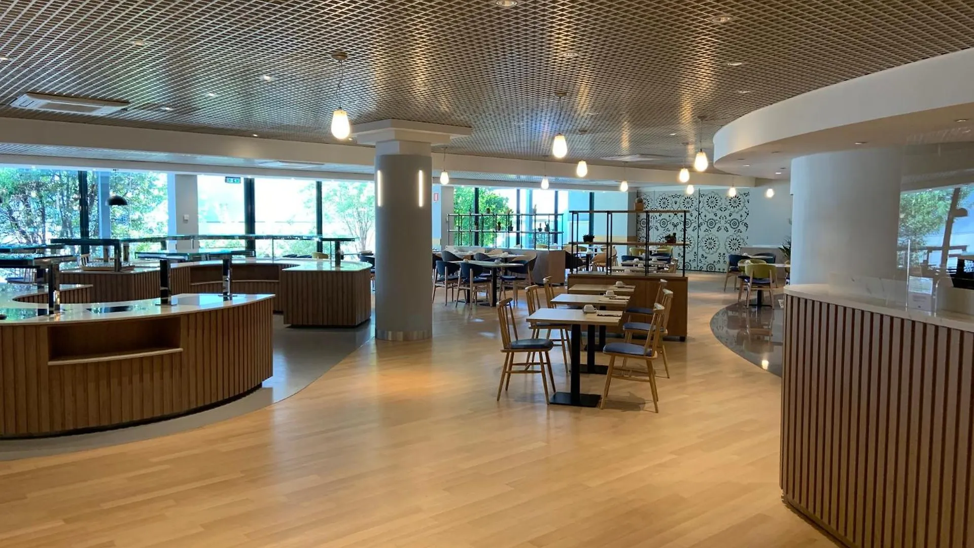 מלון סאן דונאטו מילאנזה Crowne Plaza Milan Linate By Ihg 4*,  איטליה