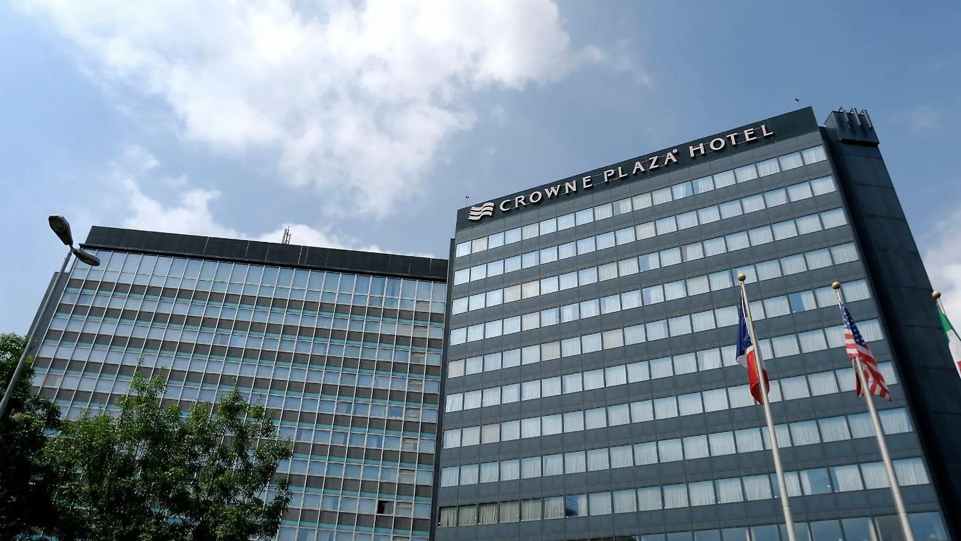 מלון סאן דונאטו מילאנזה Crowne Plaza Milan Linate By Ihg 4*,