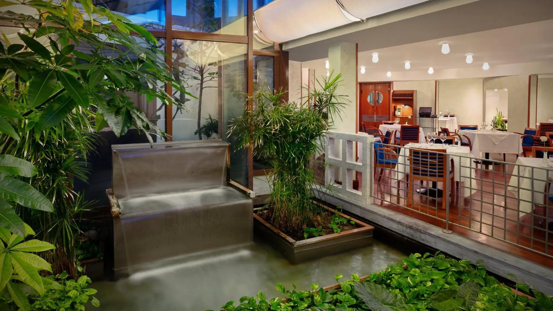 Crowne Plaza Milan Linate By Ihg Hotel San Donato Milanese