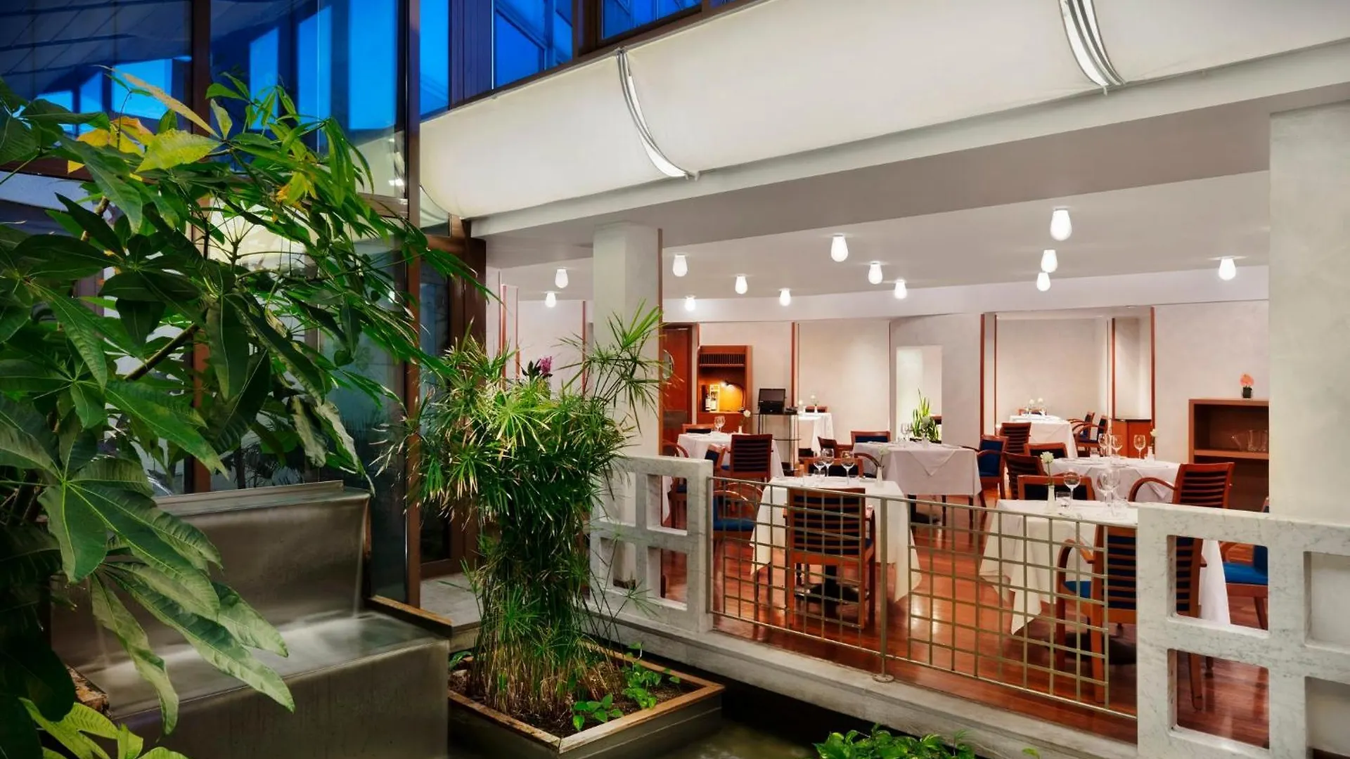 ****  Crowne Plaza Milan Linate By Ihg Hotel San Donato Milanese Itália