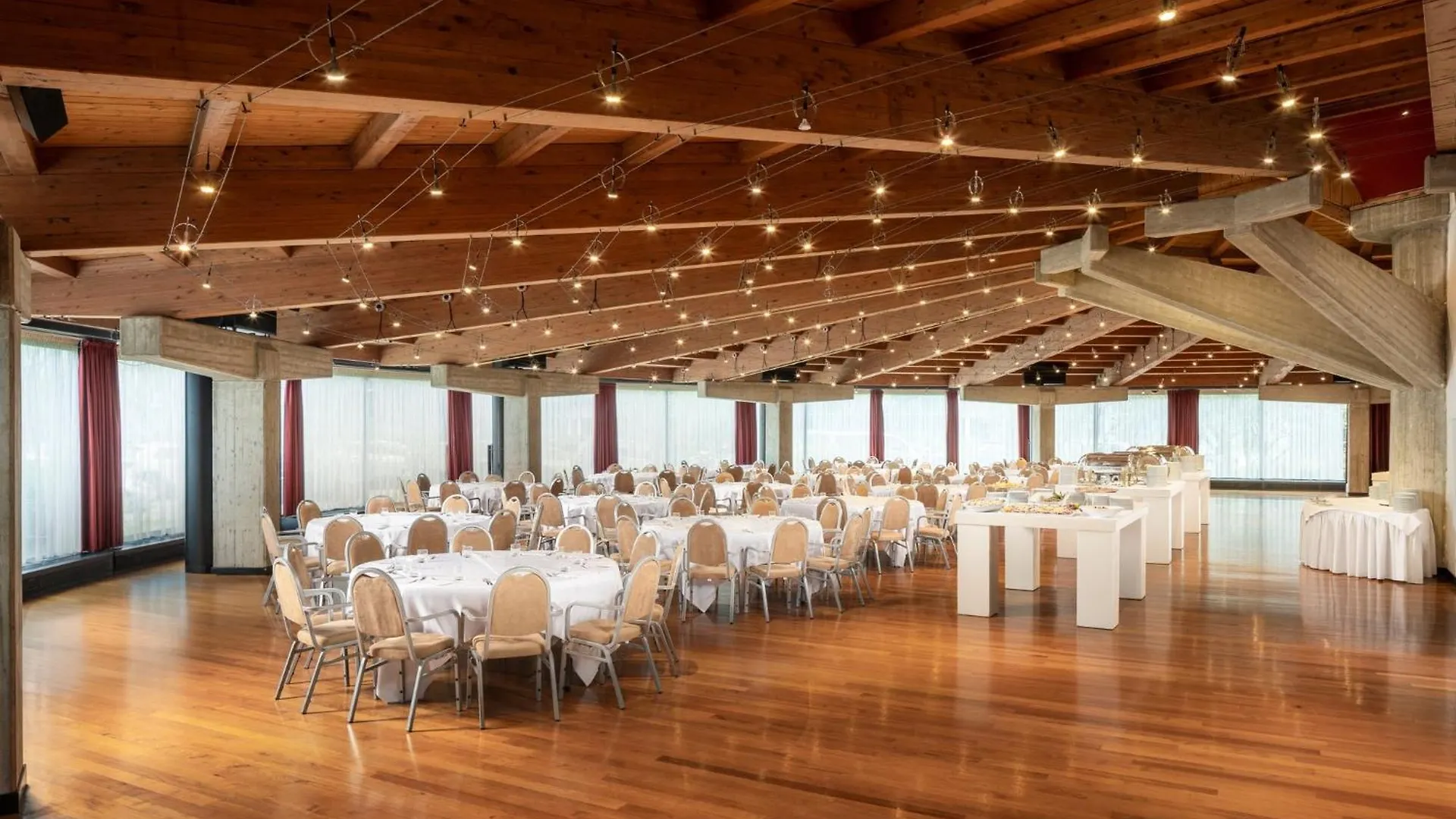 Hotel Crowne Plaza Milan Linate By Ihg San Donato Milanese Itálie