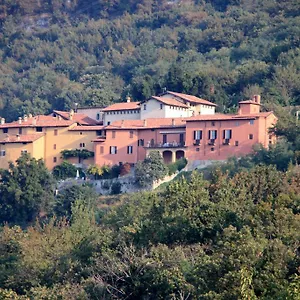 Apartment Antico Borgo Camporeso